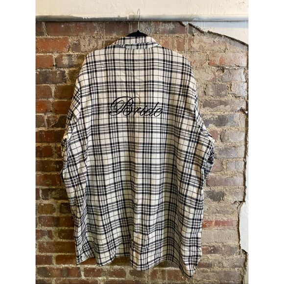 Seline Lounge • BRIDE • Black/White Plaid Flannel Tunic Button-down Ling Sleeve - Picture 7 of 16